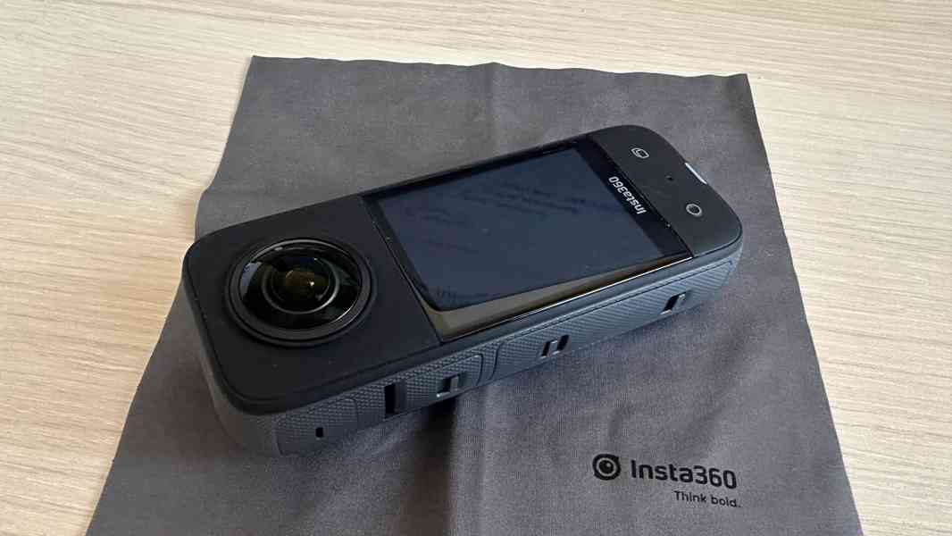 Insta360 X3 s příslušenstvím (téměř nepoužitá) - foto 6