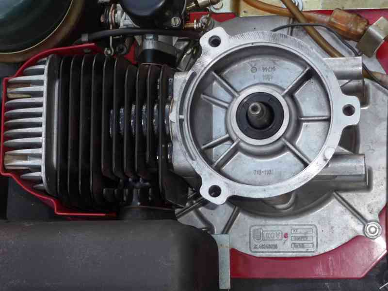 Motor benzínový Jikov 1453 - foto 1