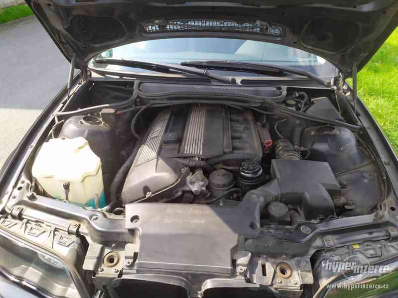 BMW E46 323i, 125KW - foto 10