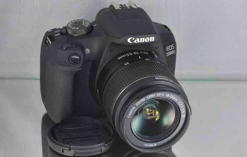 Canon EOS 2000D + EFS 18-55mm 380 Exp. - foto 7