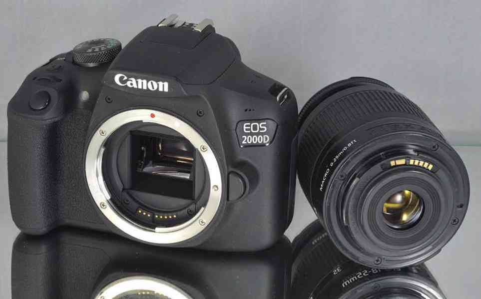 Canon EOS 2000D + EFS 18-55mm 380 Exp. - foto 4