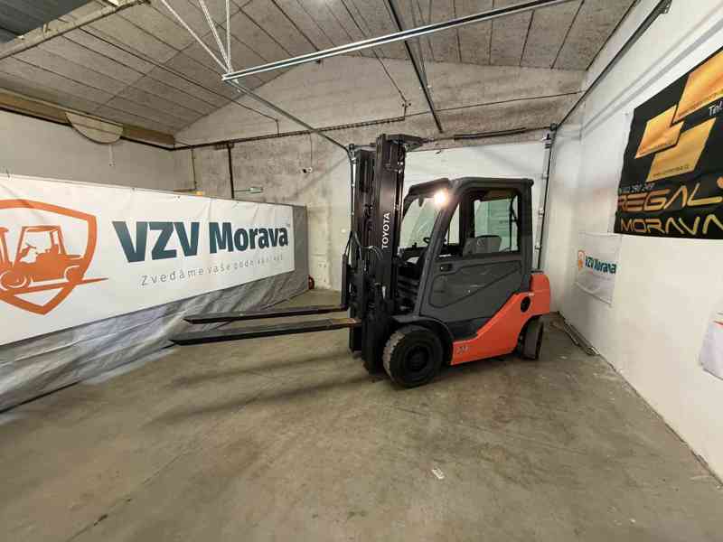 Vysokozdvižný vozík Toyota, 52-8FDF20. Teleskopické vidlice - foto 8