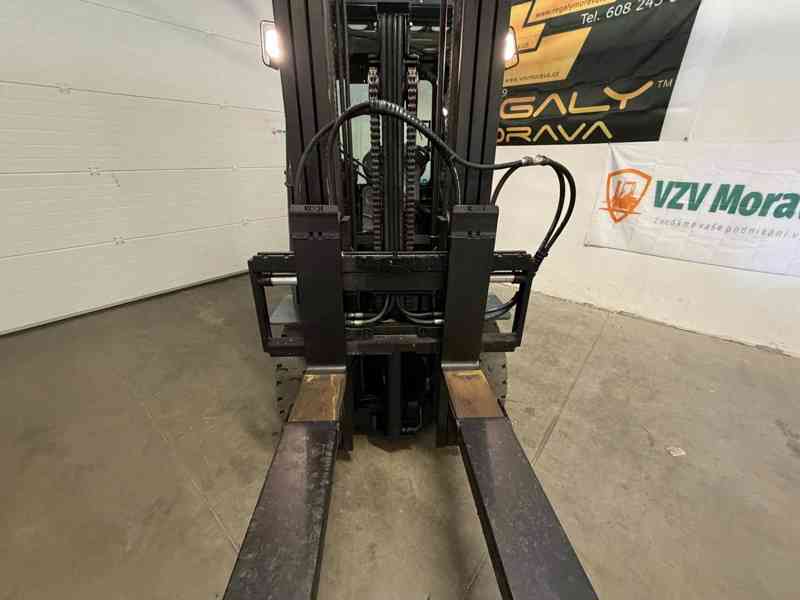 Vysokozdvižný vozík Toyota, 52-8FDF20. Teleskopické vidlice - foto 6