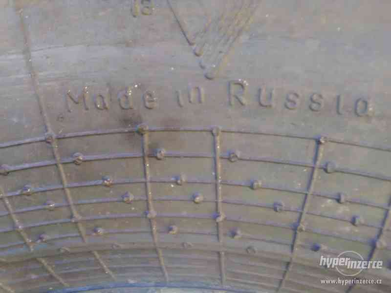 Pneumatiky 18,00 x 25- na kolový stavební nakladač UNC 200 - foto 7