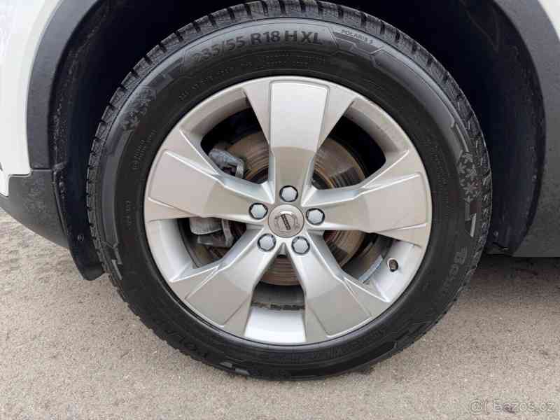 Volvo XC40 2,0   D4 AWD,AT 110KW - foto 7