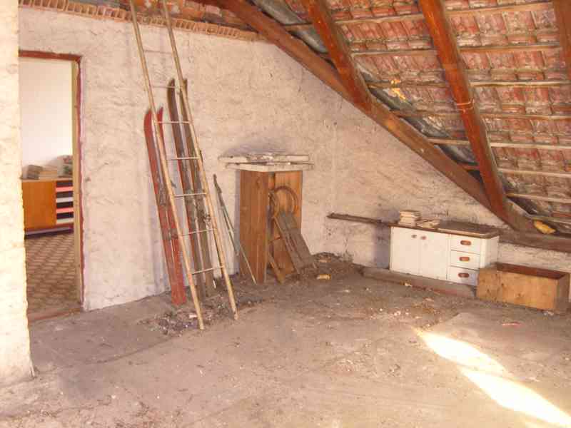 Prodej rodinného domu ve Střížovicích - foto 9