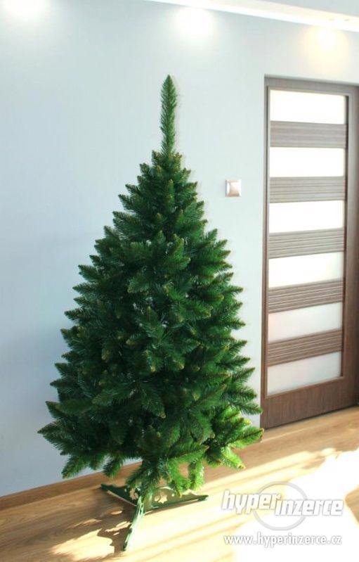 Uměle vánoční stromky 180 cm- akce!!! - foto 10