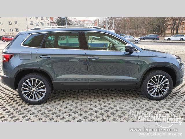 Nový vůz Škoda Karoq 1.5, benzín, automat, RV 2019, navigace, kůže - foto 4