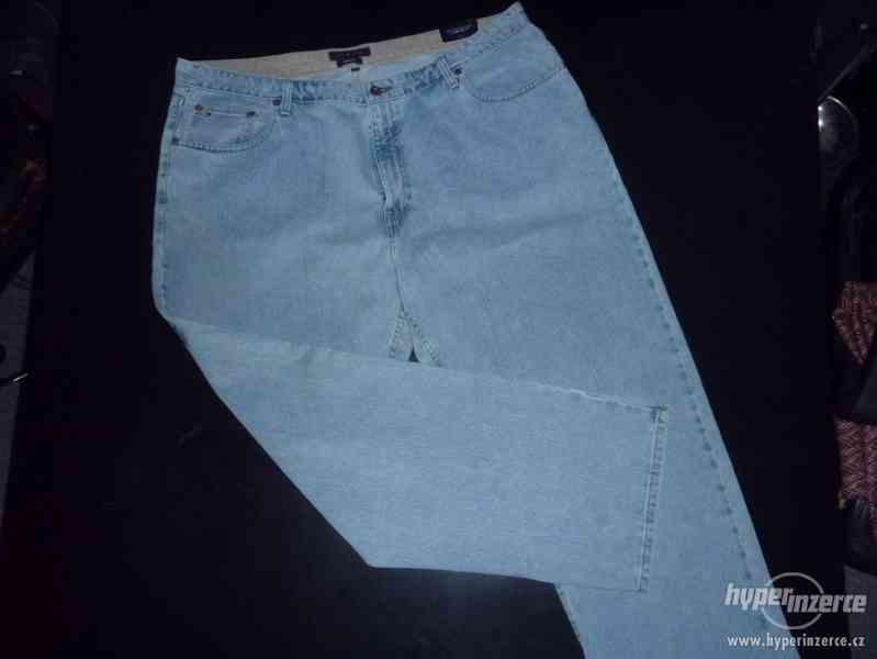 Kalhoty Tommy Hilfiger nadměrná velikost - foto 1
