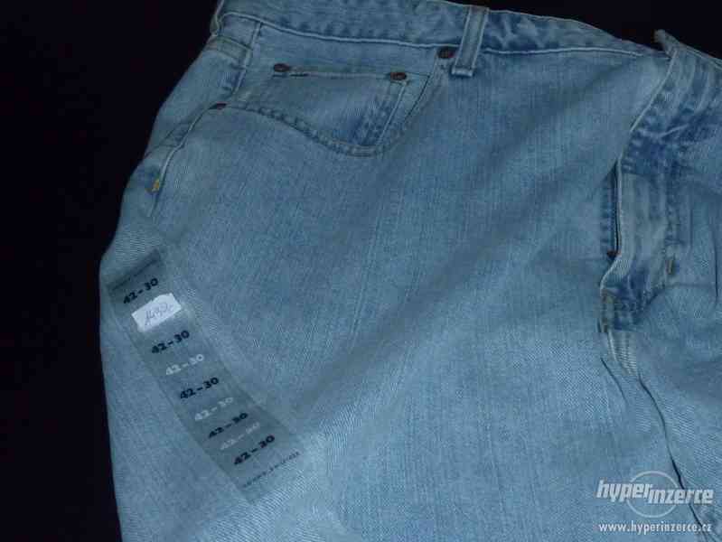 Kalhoty Tommy Hilfiger nadměrná velikost - foto 3