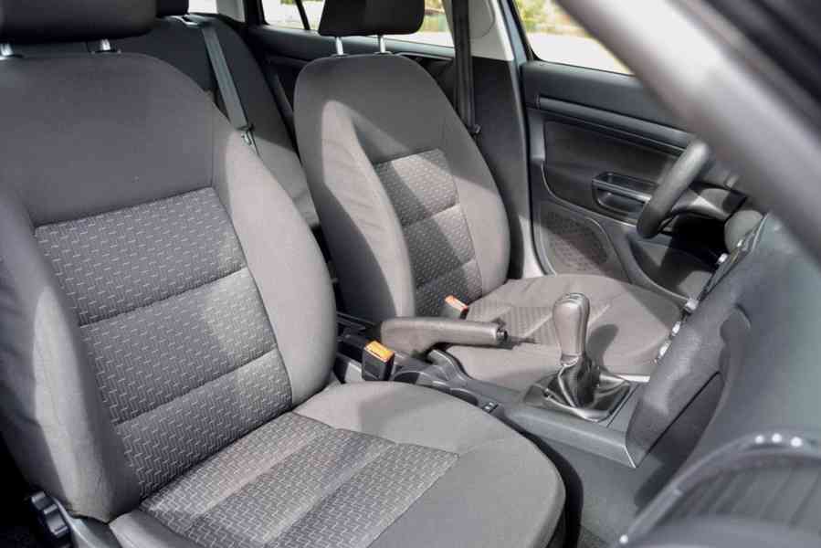 Škoda Octavia 1.4 TSI 90kW Ambiente kombi - foto 12