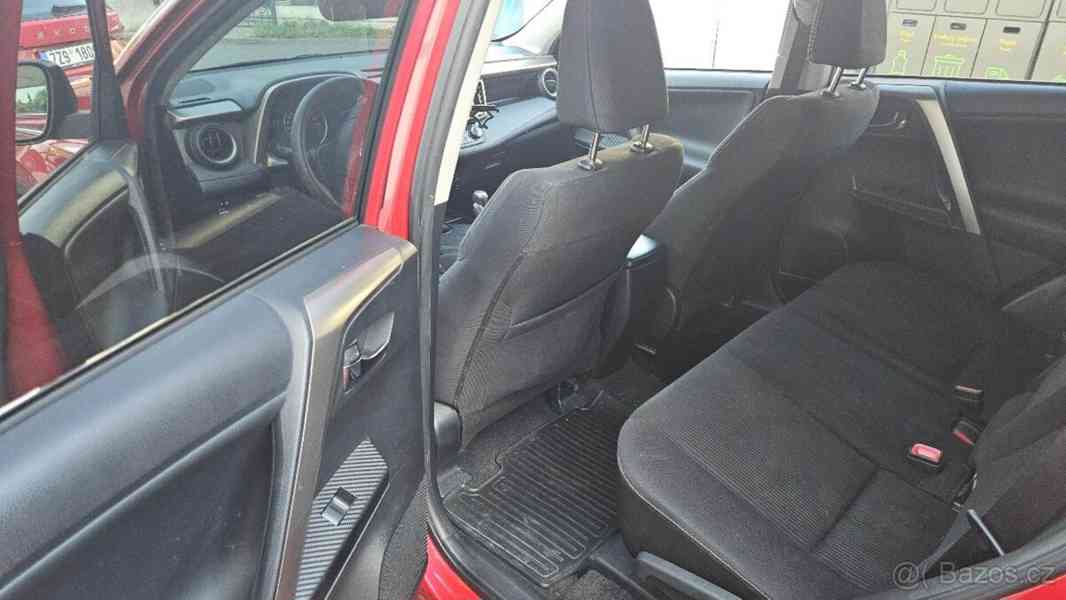Toyota RAV4 benzin 4x4, automat, 2014 - foto 4