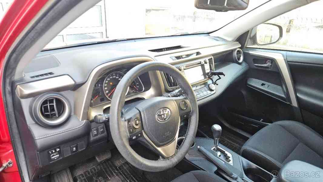 Toyota RAV4 benzin 4x4, automat, 2014 - foto 8