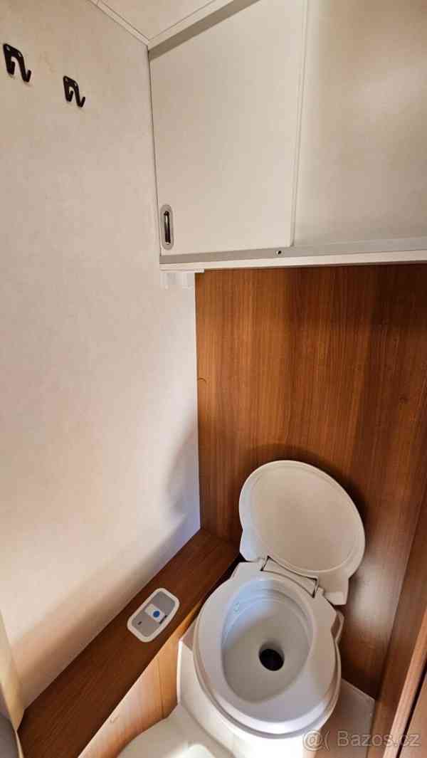 Ostatní Obytný přívěs Carado C 164 L - foto 15