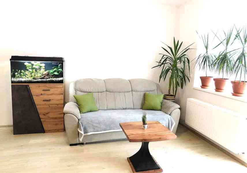 Pronájem bytu 2+kk 58 m² - foto 2