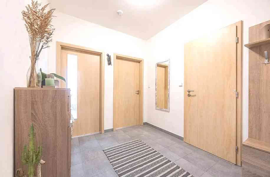 Pronájem bytu 2+kk 58 m² - foto 10