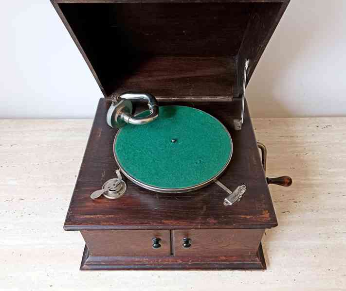 Starožitný stolní gramofon ve dřevěné skříni Carnophon, 1905 - foto 8