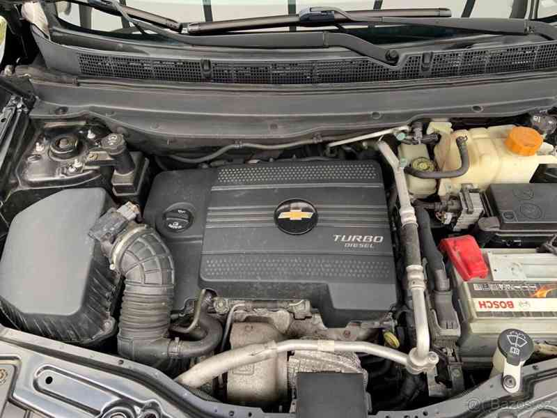 Chevrolet Captiva 2,2   2012 - foto 9