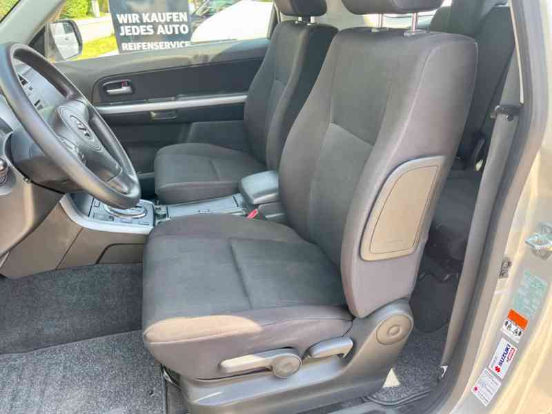 Suzuki Grand Vitara 2.4i Comfort Aut. benzín 122kw - foto 10