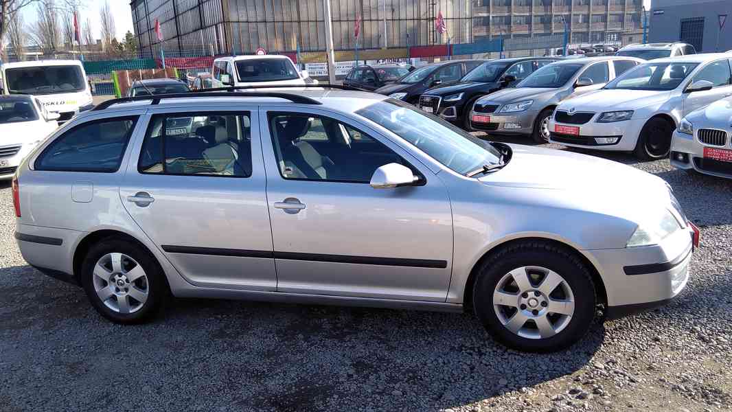 ŠKODA Octavia Combi 1,9TDI Elegance 77kw - foto 5