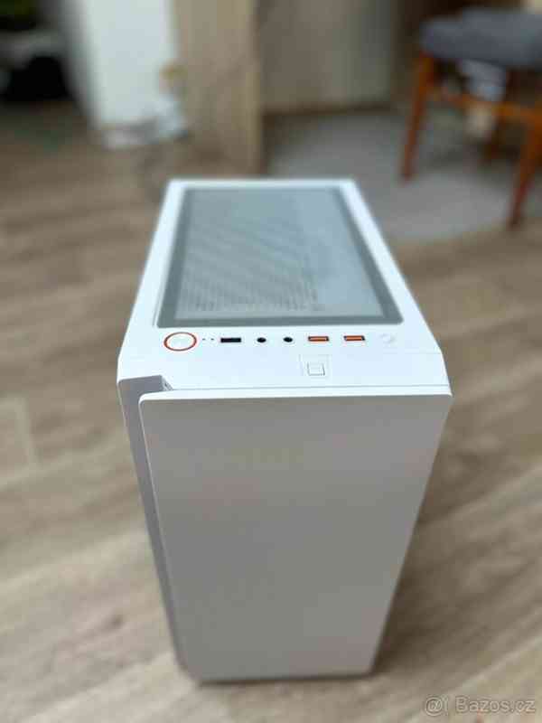 Herní PC i7 / RX 560 / 16 GB RAM / SSD / RGB - foto 4