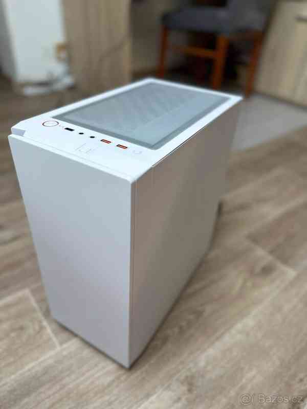 Herní PC i7 / RX 560 / 16 GB RAM / SSD / RGB - foto 3