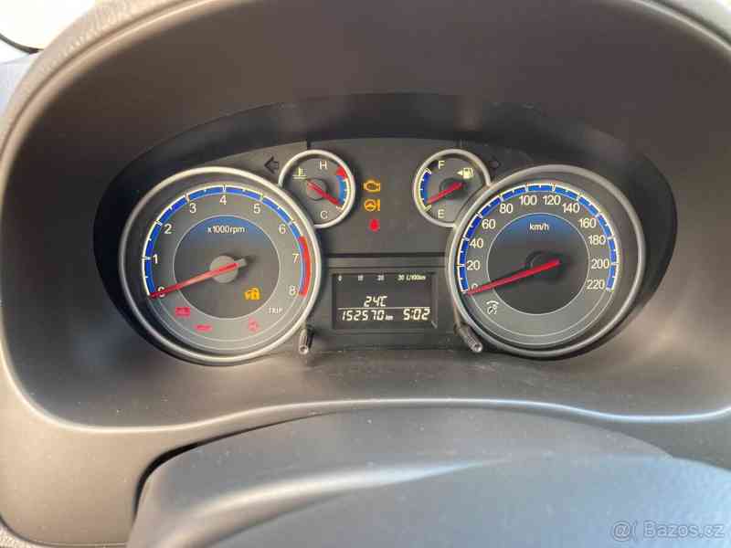 Suzuki SX4 1,6   i 4x4 88 kw plná výbava - foto 4