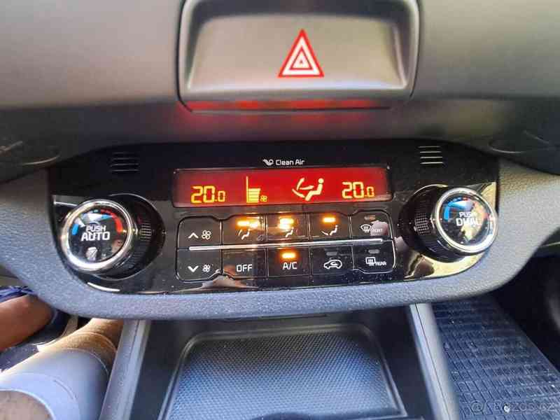 Kia Sportage 2,0   CRDi 100 kW 4×4 - foto 9