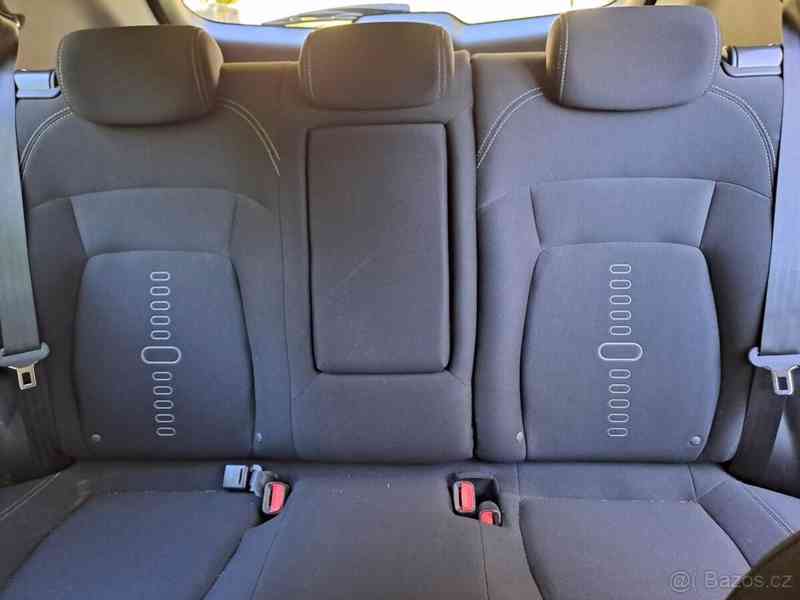 Kia Sportage 2,0   CRDi 100 kW 4×4 - foto 14