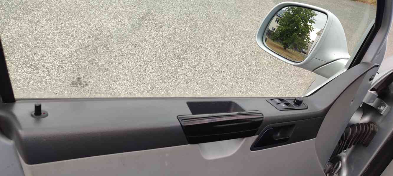 VW TRANSPORTER T5, 103KW - foto 5