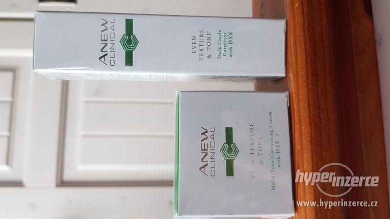Krém + korektor kruhů Anew Clinical even texture