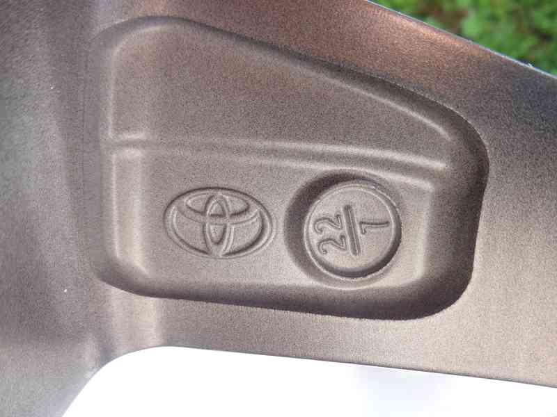 Toyota RAV4 original R18 lita kola  - foto 5