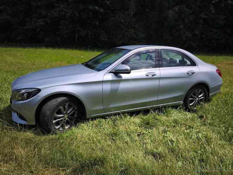 Mercedes-Benz Třídy C 2,0   C200 s 41 822km - foto 14