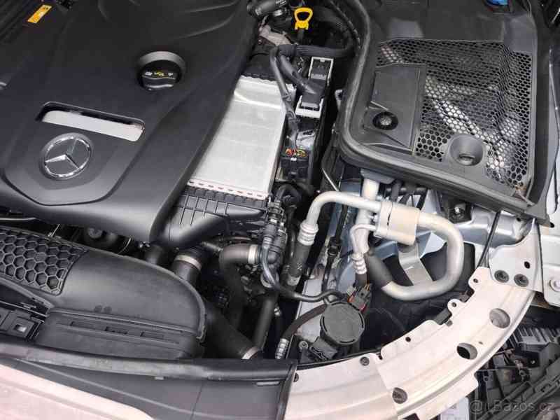 Mercedes-Benz Třídy C 2,0   C200 s 41 822km - foto 6