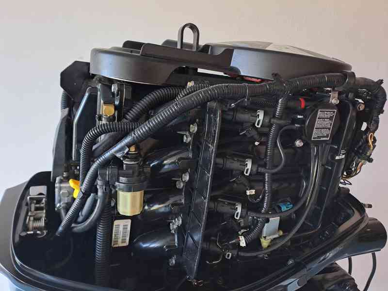 Lodní motor Mercury 60hp, PRO, zapsáno v dokladech jako 40hp - foto 4