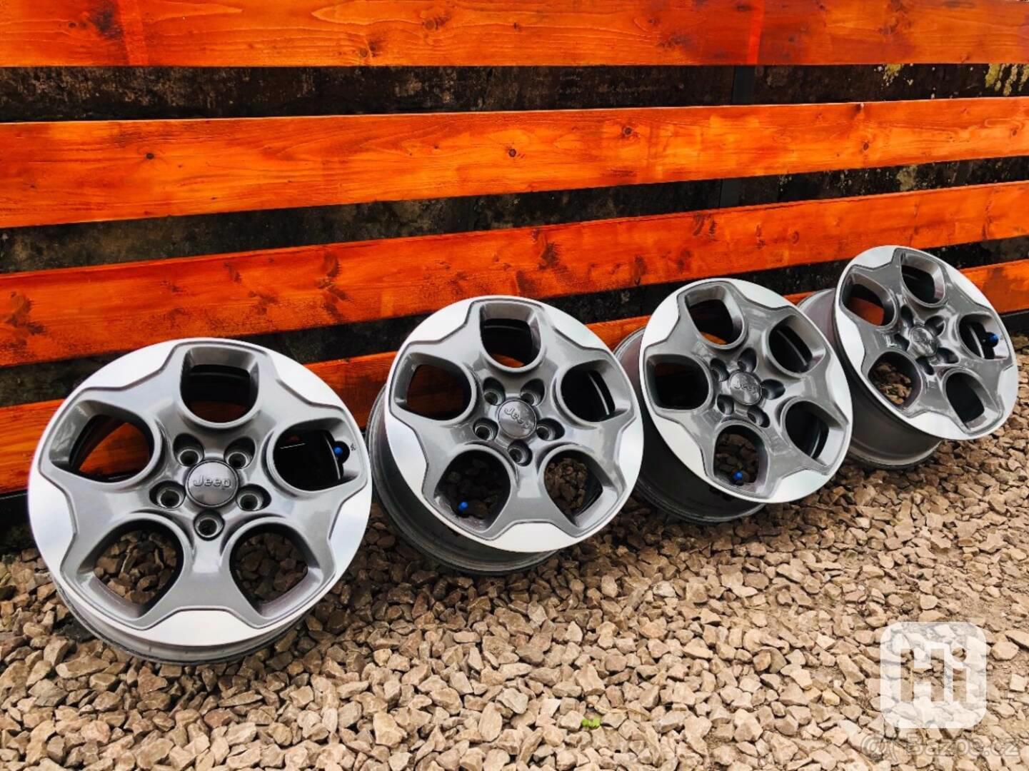5x110 R16 originál Jeep Compass a Renegade - foto 1