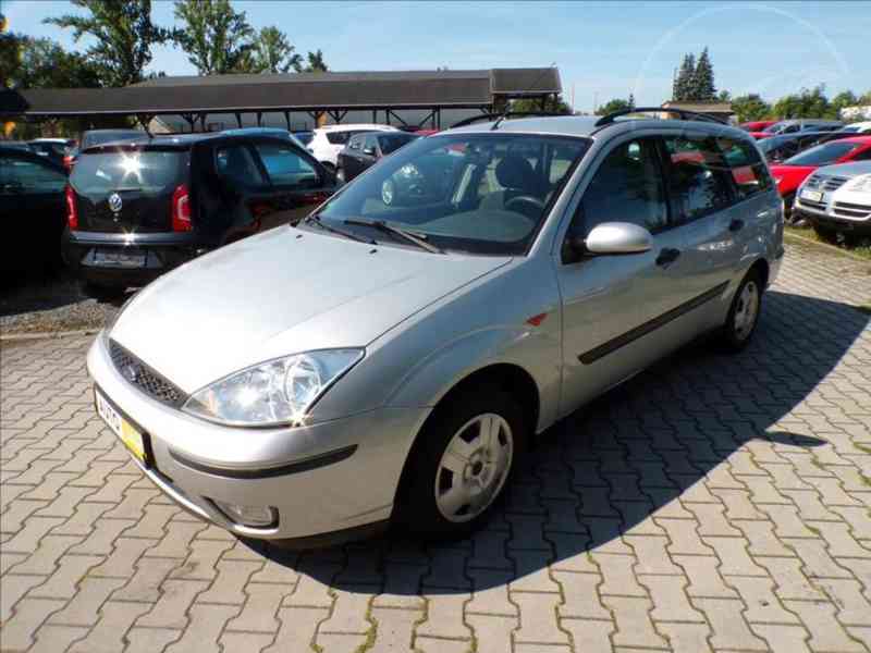 Ford Focus 1,6 i TAŽNÉ ZAŘÍZENÍ - foto 2