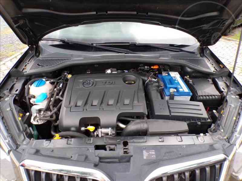 Škoda Yeti 2,0 TDI XENONY,TAŽ.ZAŘ. - foto 13