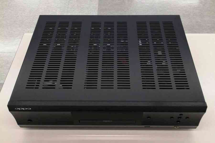 OPPO UDP-205 4K Ultra HD Blu-ray Disc Player - foto 2