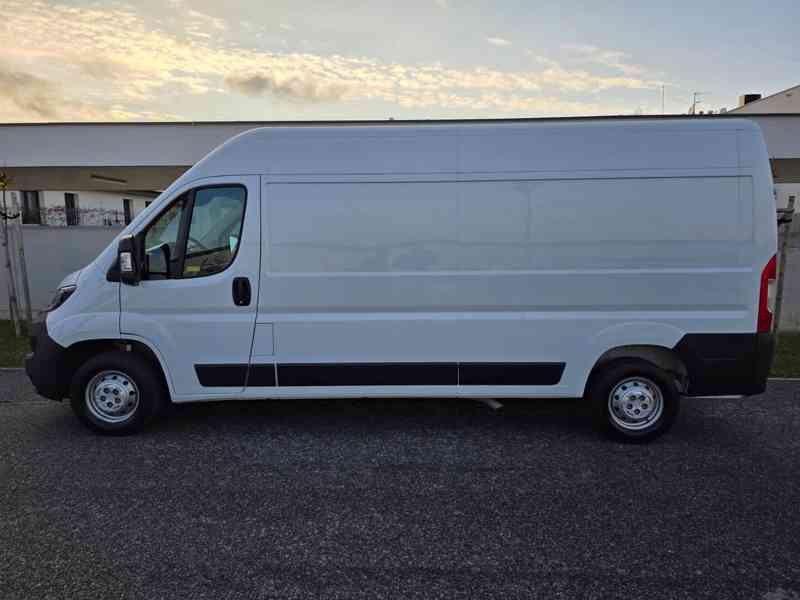 Půjčíme dodávku Opel Movano L3H2 - foto 1