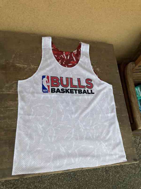Pánské tílko MITCHELL & NESS Bulls Basketball - L - foto 1