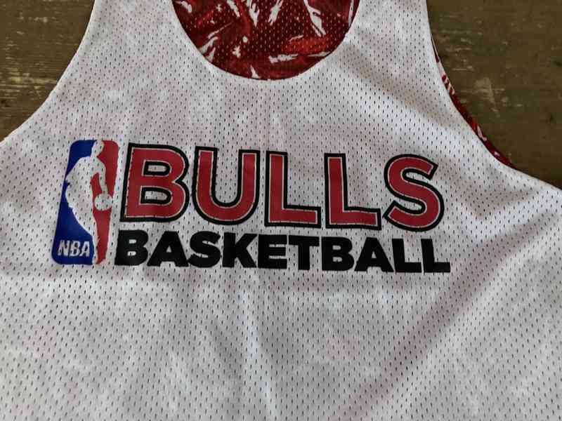Pánské tílko MITCHELL & NESS Bulls Basketball - L - foto 2