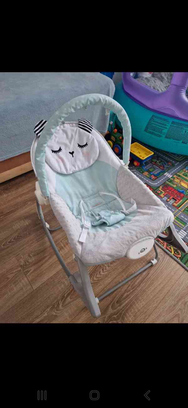 Vibrující lehátko pro miminko - foto 3