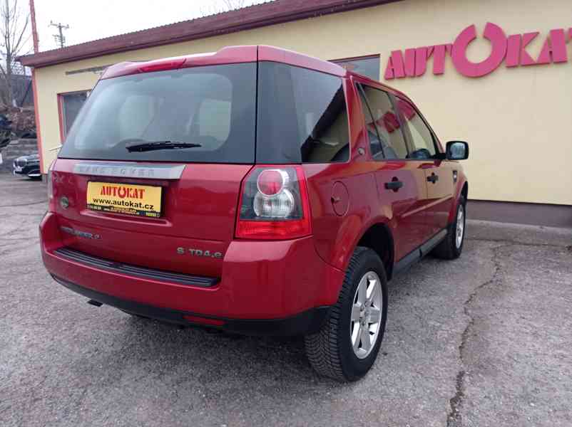 Land Rover Freelander 2.2 TD4 4x4/Manuál - foto 3