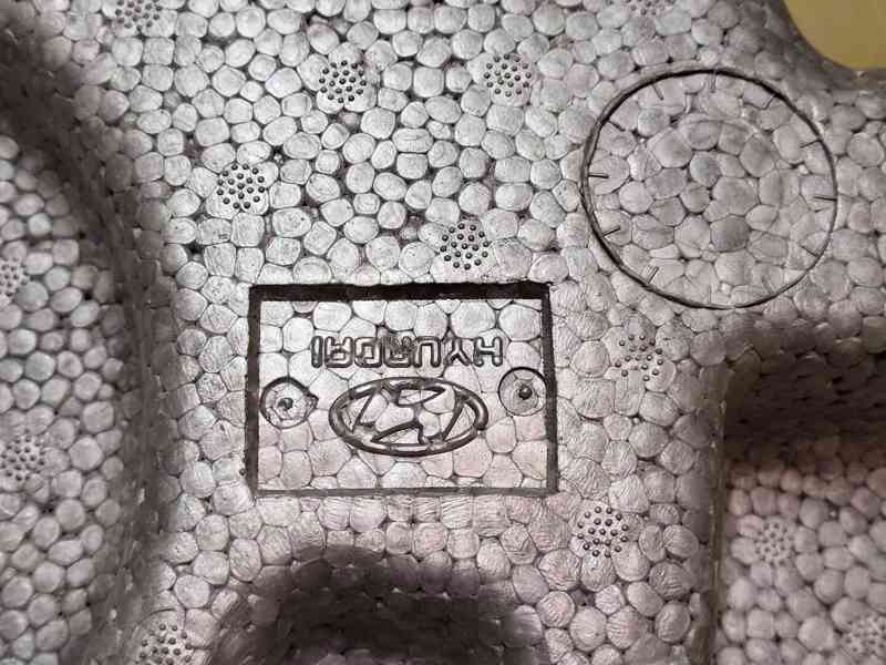 Výpln rezervy Hyundai i40 - foto 2