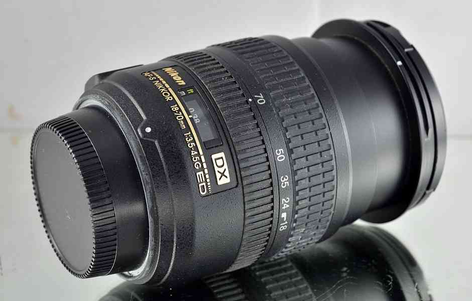 NIKON AF-S DX NIKKOR 18-70mm f/3.5-4.5 G IF ED - foto 7