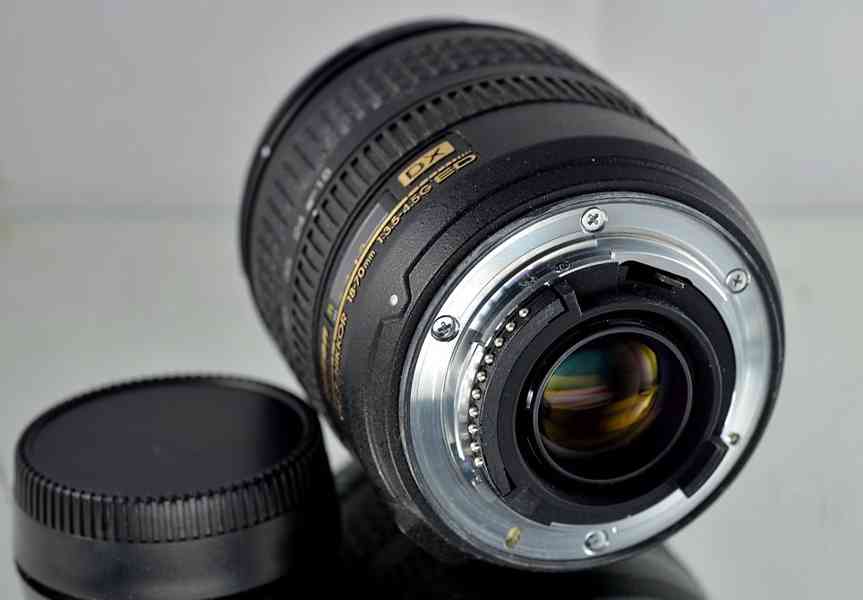 NIKON AF-S DX NIKKOR 18-70mm f/3.5-4.5 G IF ED - foto 5