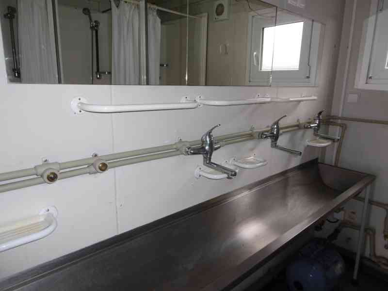 sanitární kontajner - foto 7