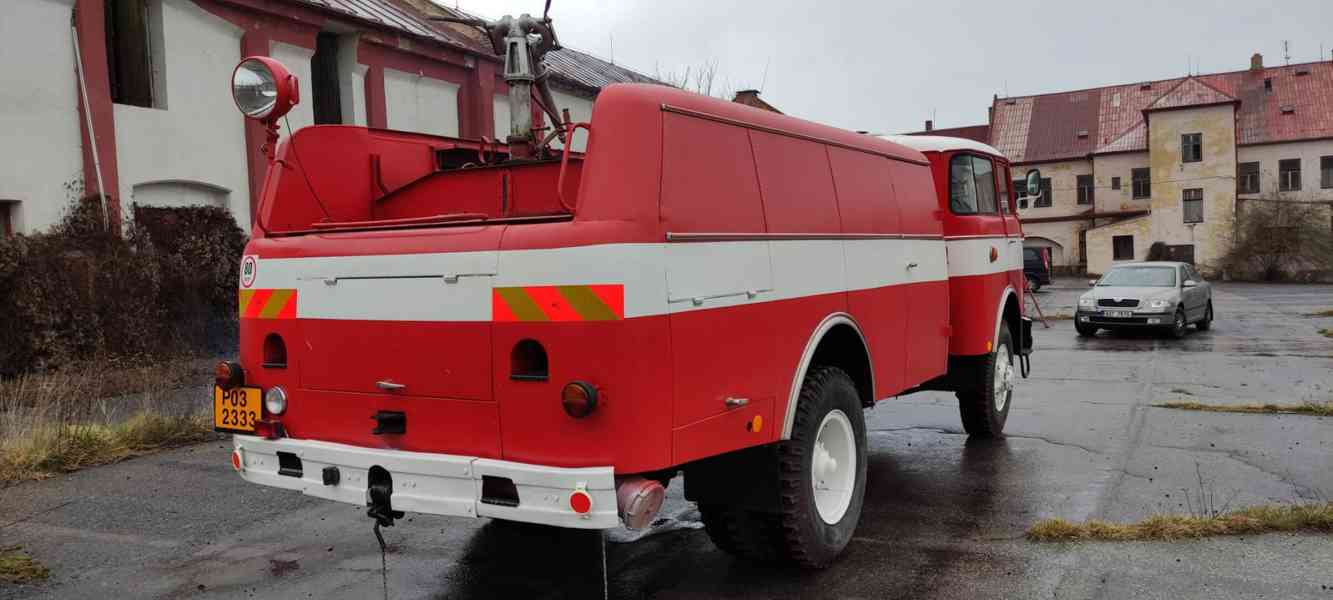 Prodám hasičské auto škoda 706 RTHP  - foto 11