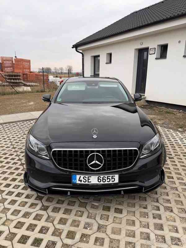 Mercedes-Benz Třídy E 2,0   E 220d - foto 4